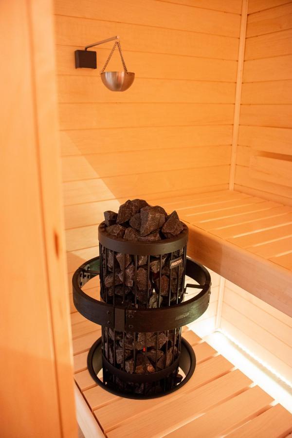 Sauna Studio Near Centre/Airport ปราก ภายนอก รูปภาพ